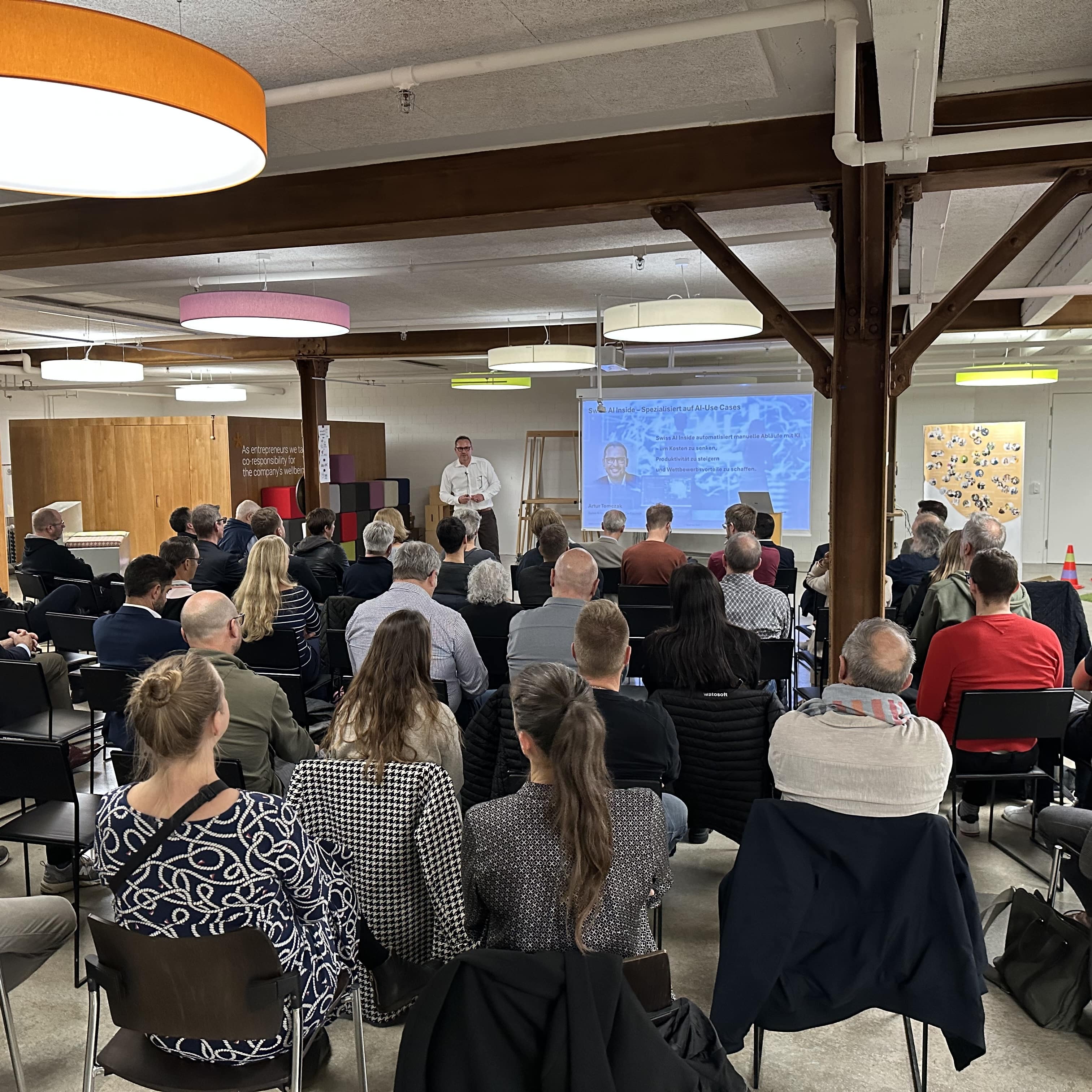 Foto Digital Hack 3.11.25